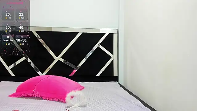 Snapshot of iisabella_noa chatting on 24, 11, 2025 iisabella noa online show from 24, 11, 2025