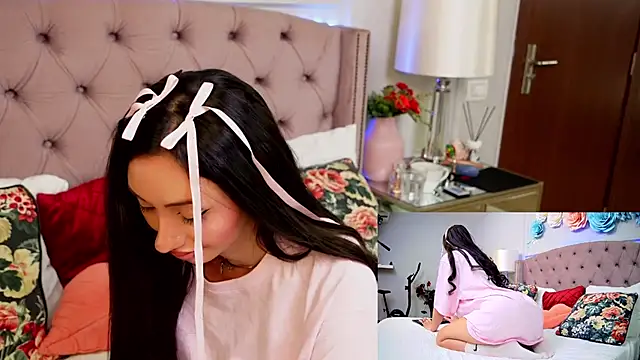 JenniferLovve online show from 13, 2, 2026