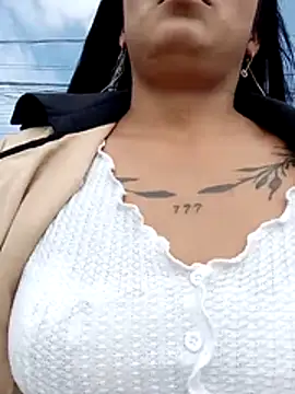 LunaHot 777 online show from 6, 3, 2026