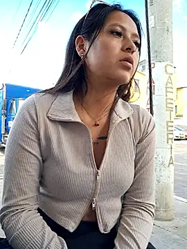 LunaHot 777 online show from 24, 10, 2025