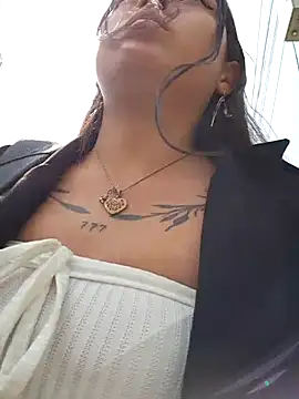 LunaHot 777 online show from 16, 12, 2025