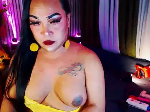 CumFactoryLuna online show from 8, 4, 2026