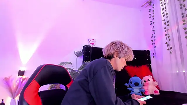 Cooperrosscute233 online show from 22, 2, 2026