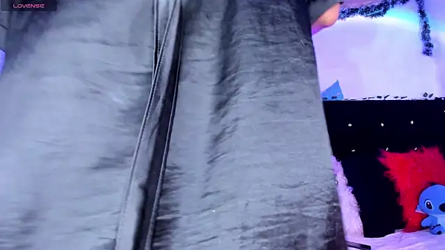 Cooperrosscute233 online show from 14, 12, 2025