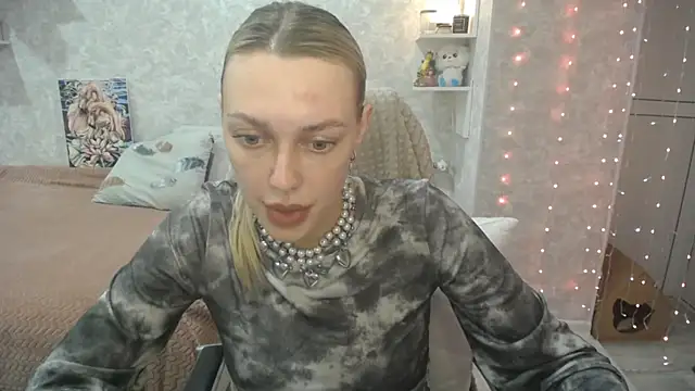 NickyAdamidi online show from 21, 10, 2025