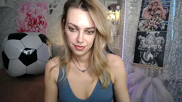 NickyAdamidi online show from 6, 7, 2026