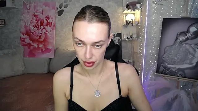 NickyAdamidi online show from 21, 7, 2026
