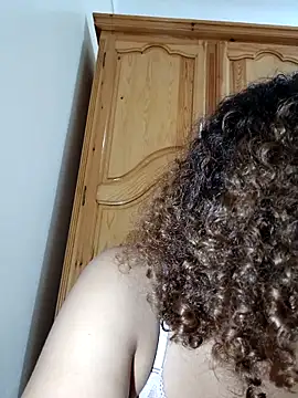 ghadiraa online show from 9, 10, 2025