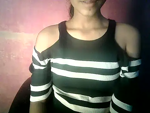 Snapshot of Lipsika07 chatting on 30, 9, 2025 Lipsika07 online show from 30, 9, 2025