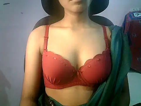 Snapshot of Lipsika07 chatting on 20, 9, 2025 Lipsika07 online show from 20, 9, 2025