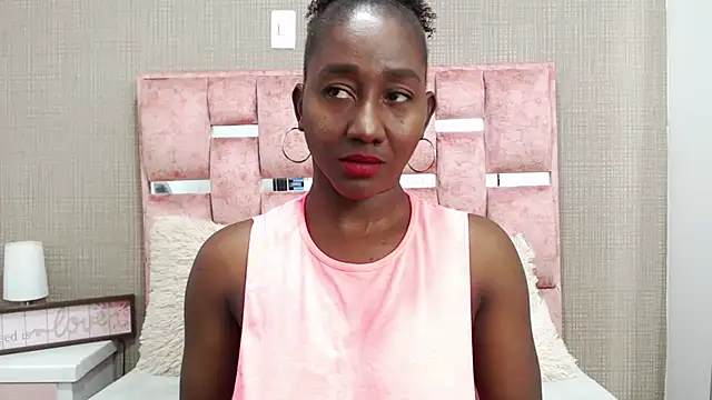 NahomyHawk online show from 12, 3, 2026