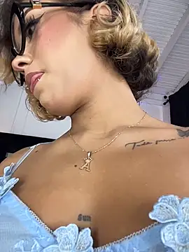 MystiqueXXX online show from 30, 3, 2026