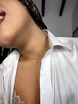 MystiqueXXX online show from 17, 2, 2026