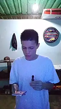 elinnki online show from 8, 4, 2026