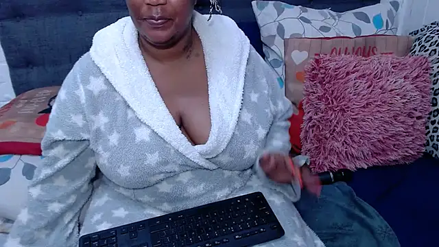 Snapshot of chockclitx5 chatting on 9, 7, 2026 chockclitx5 online show from 9, 7, 2026