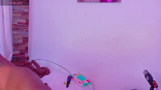 Brandy brown  online show from 13, 3, 2026