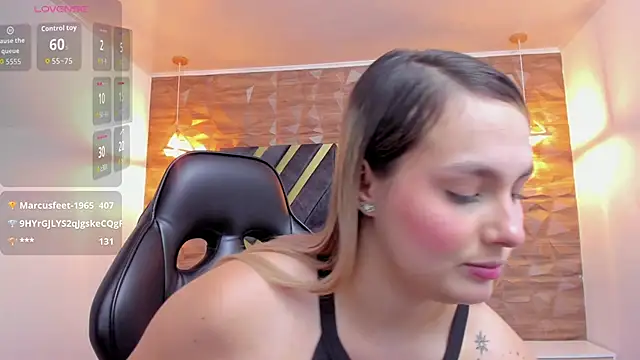 Emmaa white  online show from 30, 3, 2026