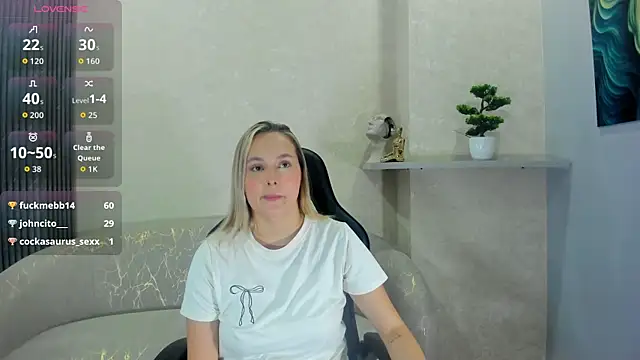 Snapshot of Emmaa_white_ chatting on 22, 6, 2026 Emmaa white online show from 22, 6, 2026