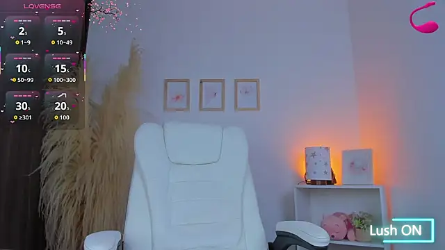 shannel moss   online show from 8, 11, 2025