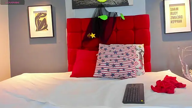 Sex samantha online show from 3, 11, 2025