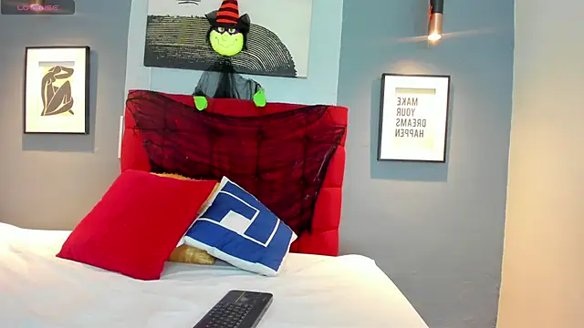 Sex samantha online show from 13, 10, 2025