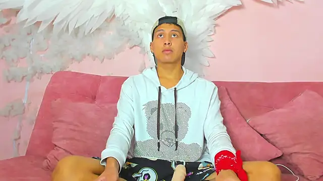 spicy adonhis online show from 21, 11, 2025