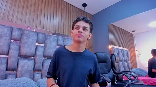 owen  johnson online show from 19, 4, 2026