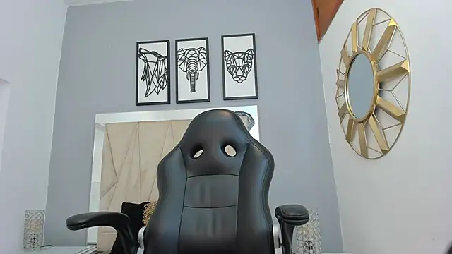 owen  johnson online show from 9, 10, 2025