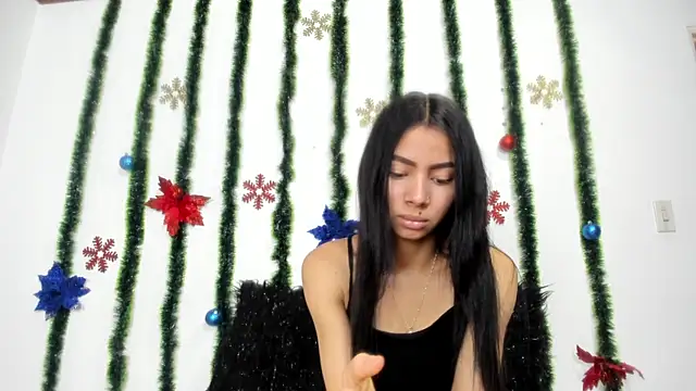 Snapshot of Camila_Martiinez chatting on 21, 11, 2025 Camila Martiinez online show from 21, 11, 2025