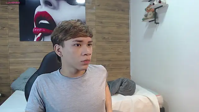 nathanclay online show from 8, 4, 2026