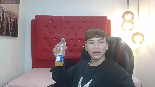 nathanclay online show from 20, 11, 2025