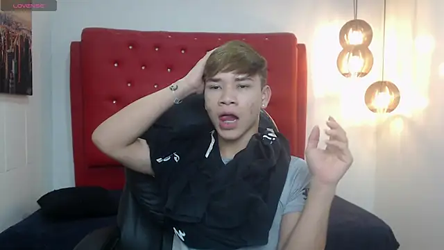 nathanclay online show from 13, 11, 2025