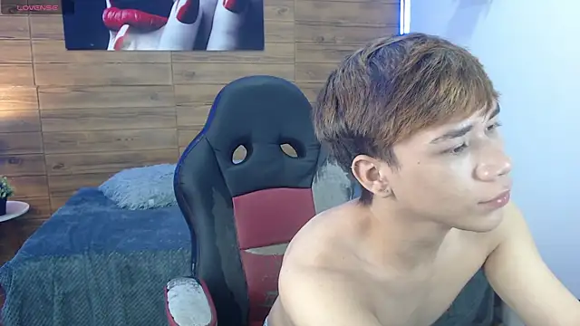 nathanclay online show from 16, 4, 2026