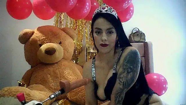 HotAss Hally online show from 19, 7, 2026
