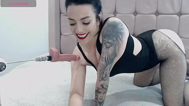 HotAss Hally online show from 4, 12, 2025