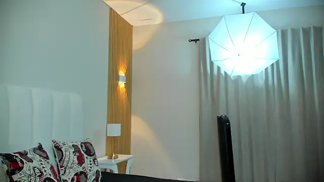 lilyth adam online show from 7, 11, 2025