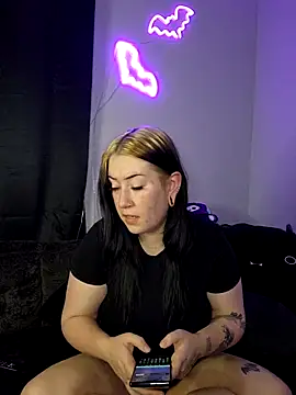 Snapshot of HarleyDemon666 chatting on 19, 10, 2025 HarleyDemon666 online show from 19, 10, 2025