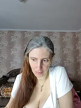 Snapshot of CandiCole chatting on 12, 6, 2026 CandiCole online show from 12, 6, 2026
