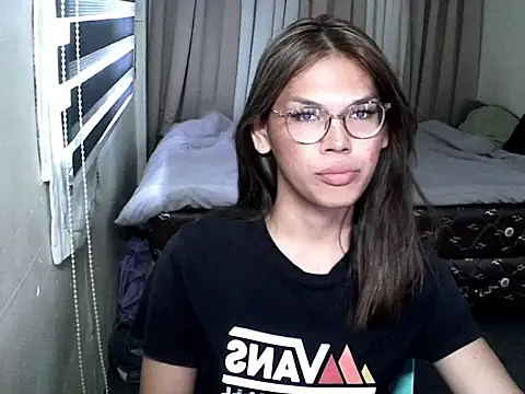 keana laux online show from 16, 9, 2025