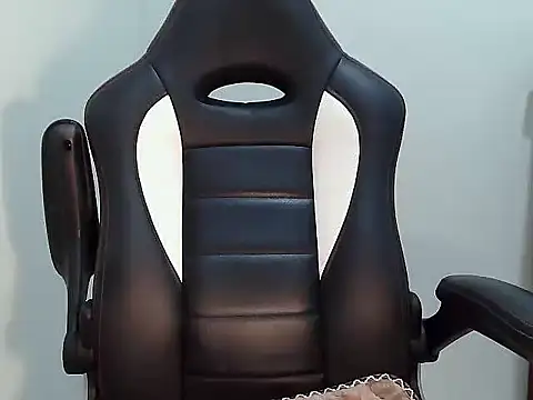 lovelynie123 online show from 21, 4, 2026