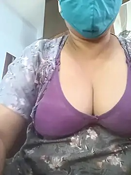 Snapshot of Tamil_Sivani chatting on 18, 10, 2025 Tamil Sivani online show from 18, 10, 2025