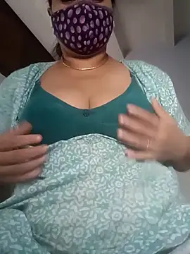 Snapshot of Tamil_Sivani chatting on 31, 10, 2025 Tamil Sivani online show from 31, 10, 2025