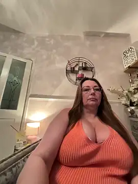 BuxomKitty BBW online show from 13, 3, 2026