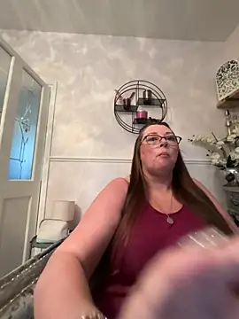 BuxomKitty BBW online show from 12, 4, 2026