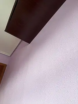 Ninabigtitied online show from 25, 10, 2025