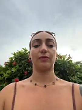 Ninabigtitied online show from 15, 2, 2026