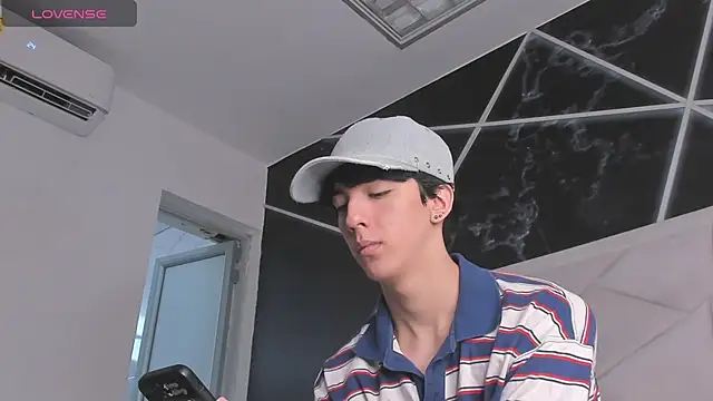 Snapshot of AerumChae chatting on 24, 6, 2026 AerumChae online show from 24, 6, 2026