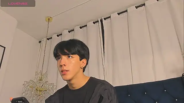Snapshot of AerumChae chatting on 30, 4, 2026 AerumChae online show from 30, 4, 2026