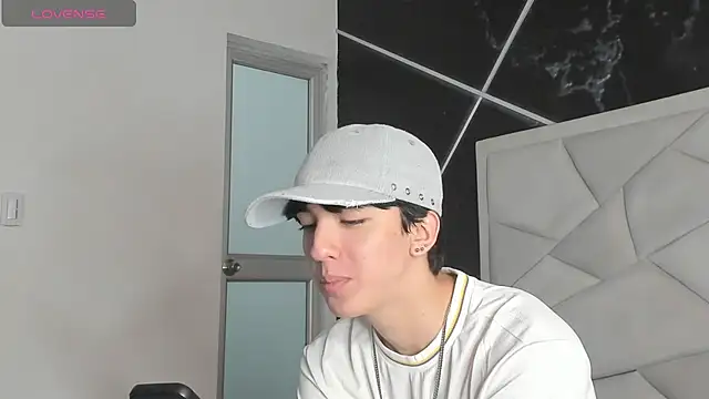 Snapshot of AerumChae chatting on 17, 6, 2026 AerumChae online show from 17, 6, 2026