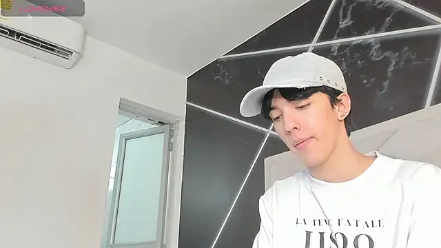 Snapshot of AerumChae chatting on 26, 6, 2026 AerumChae online show from 26, 6, 2026